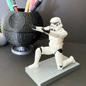 Stormtrooper Pen Holder | Star Wars Desk Toy | 3D Printed Collectible