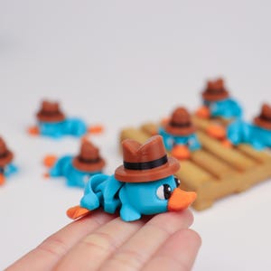 Perry the Platypus Magnet Toy with Magnetic Hat
