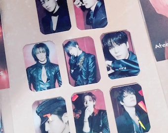 ATEEZ [official] Kaura World Christmas 2024 Photocard San