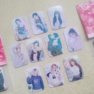 Twice 5th World Tour Mini Holographic Photocards - Fanmade - Nayeon Jeongyeon Momo Sana Jihyo Mina Dahyun Chaeyoung Tzuyu Cute Strategy