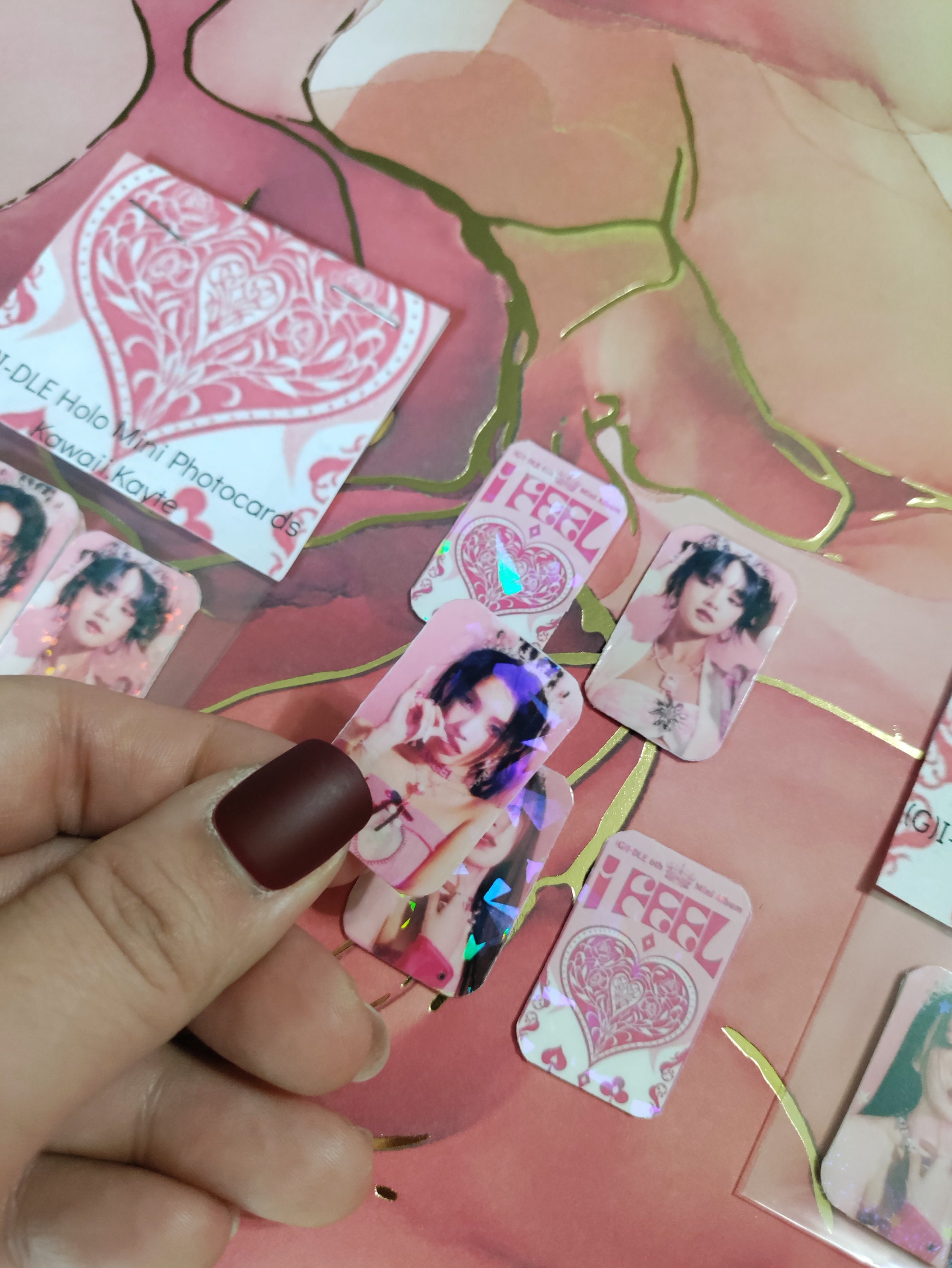 Gidle Queencard We Are Mini Holographic Photocards - Fanmade