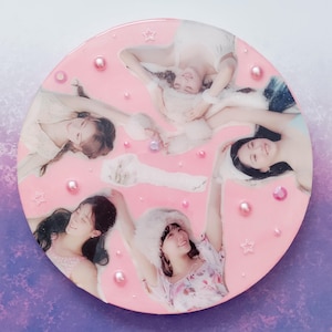 Le Sserafim Wall Art Canvas - Anti Fragile - Sakura Kazhua Chaewon Eunchae Yunjin Fearless Pink Resin Decoration