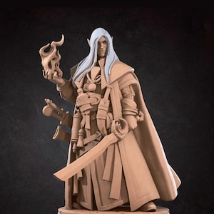 Puede incluir: Figura detallada de un personaje de fantasía con pelo largo y blanco, sosteniendo una calavera en llamas. La figura lleva un abrigo largo, armadura y lleva una espada. La base de la figura tiene el texto "Bite the Bullet".