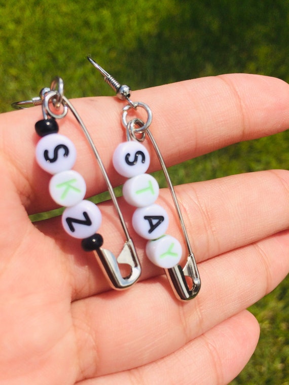 【SENTIMENTS】NO.256 EARRING▲STRAYKIDS着用 Stray Kids [skz] and Stay Safety Pin Earrings, Earrings