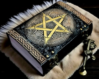 Journal pentagramme en cuir : grimoire en relief, livre de sorts de sorcellerie
