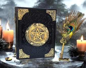 Personalisiertes Lederbuch Der Schatten: Geprägtes Pentagramm Journal