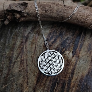 Flower of life necklace, spiritual necklace, flower of life pendant, sacred geometry necklace, valentines day, girlfriend, for mom gift