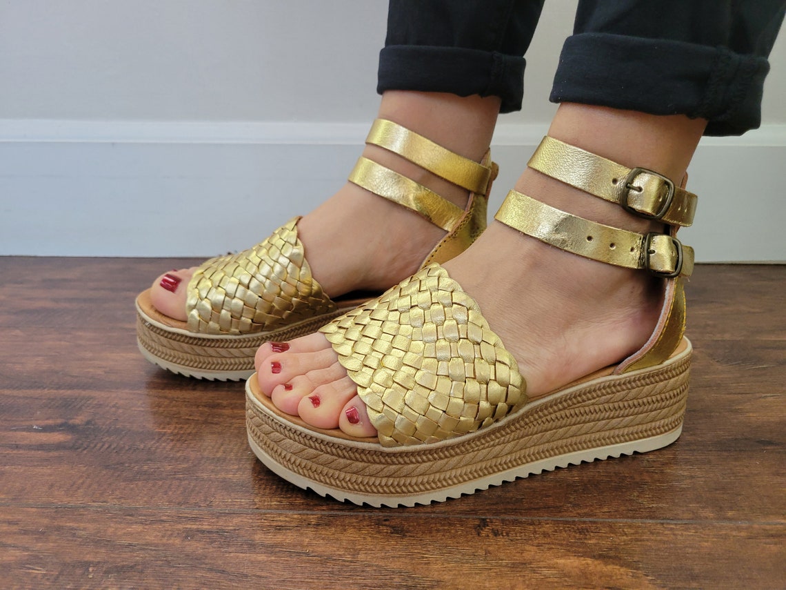 huaraches with arch support