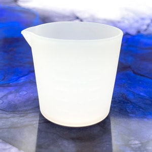 Silicone Measuring Cup and Stirrers, Epoxy Resin Mixing Cup