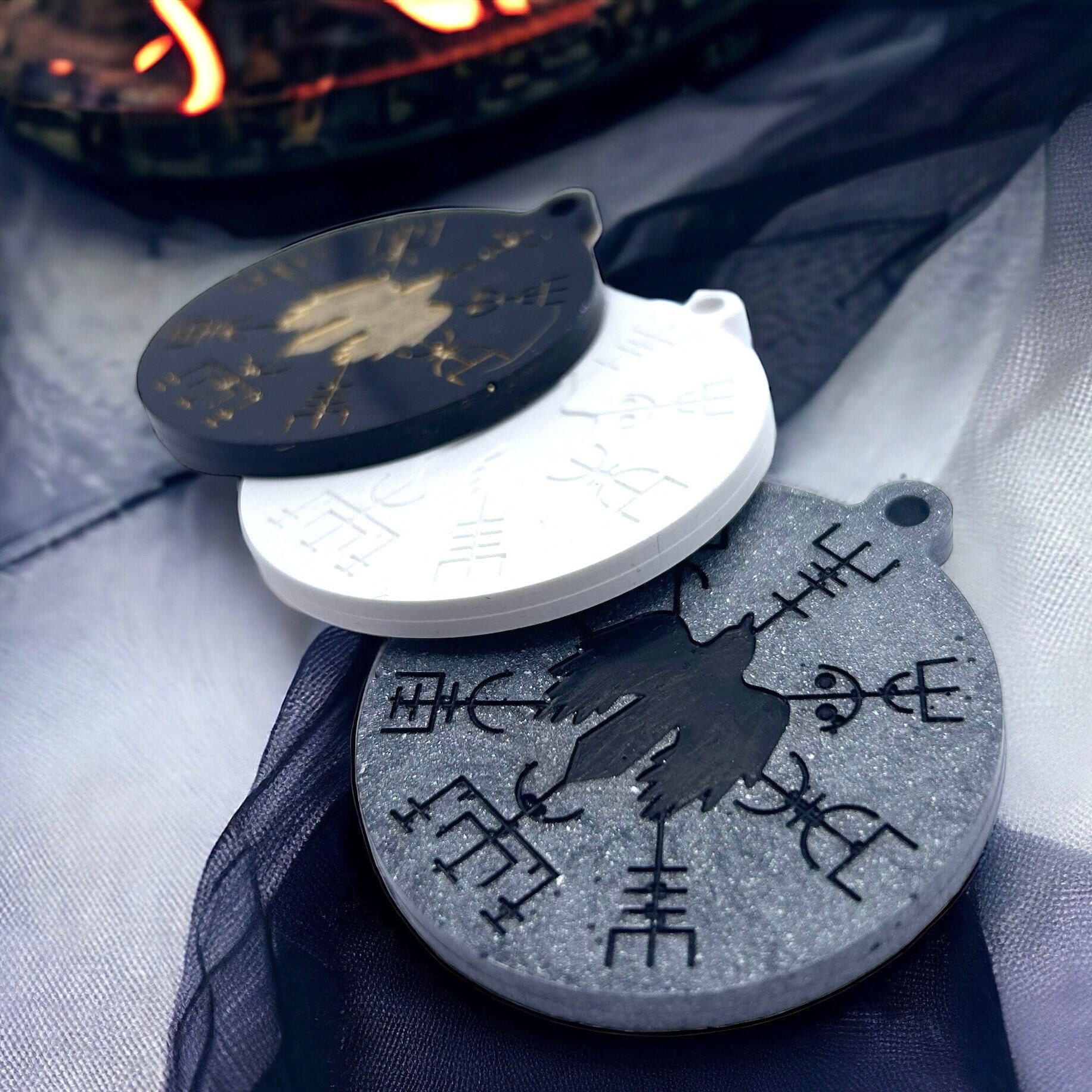Viking Compass Raven and Runes Silicone Casting Mold, Vegvisir Pendant ...