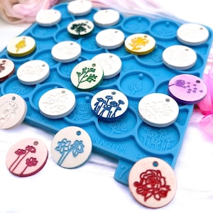 Set of 24 flower charm silicone casting molds for keychains, jewelry, gift ornament mould, birth month flowers, blossom charm DIY craft idea