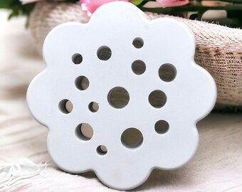 Blossom shaped flower saver lid silicone casting mold, concrete, jesmonite, plaster mould, perforated round topper DIY craft gift idea