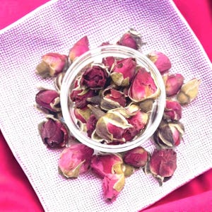Getrocknete Rosenknospen Mini – Resin Füllmaterial, echte Blüten, DIY Blumenschmuck, Epoxidharz Bastelmaterial