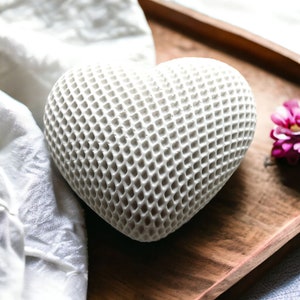 Rautenmuster Herz Silikon Gießform, Kerzen Dekoration Herzform, Geschenkdeko Betonform Raysinform Gipsform Wachsform, Rautenherz DIY Idee