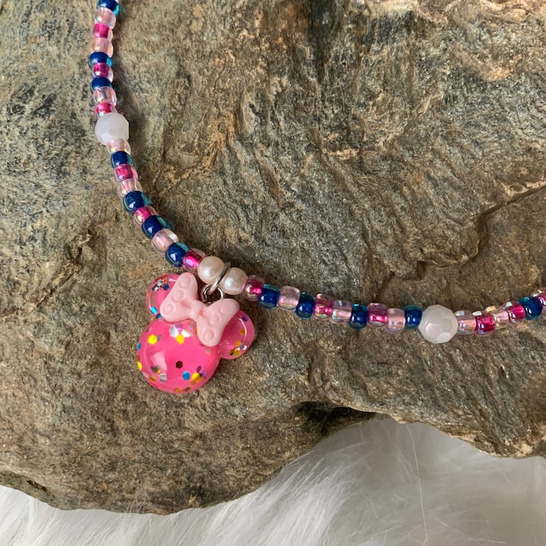 Minnie Mouse Confetti Charm Necklace - Kids Necklace - Handmade Childrens Jewelry bild 7