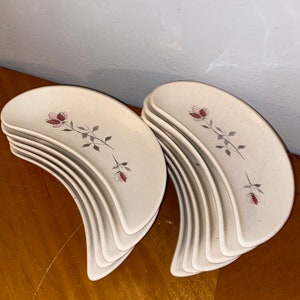 Franciscan Duet Crescent Plates