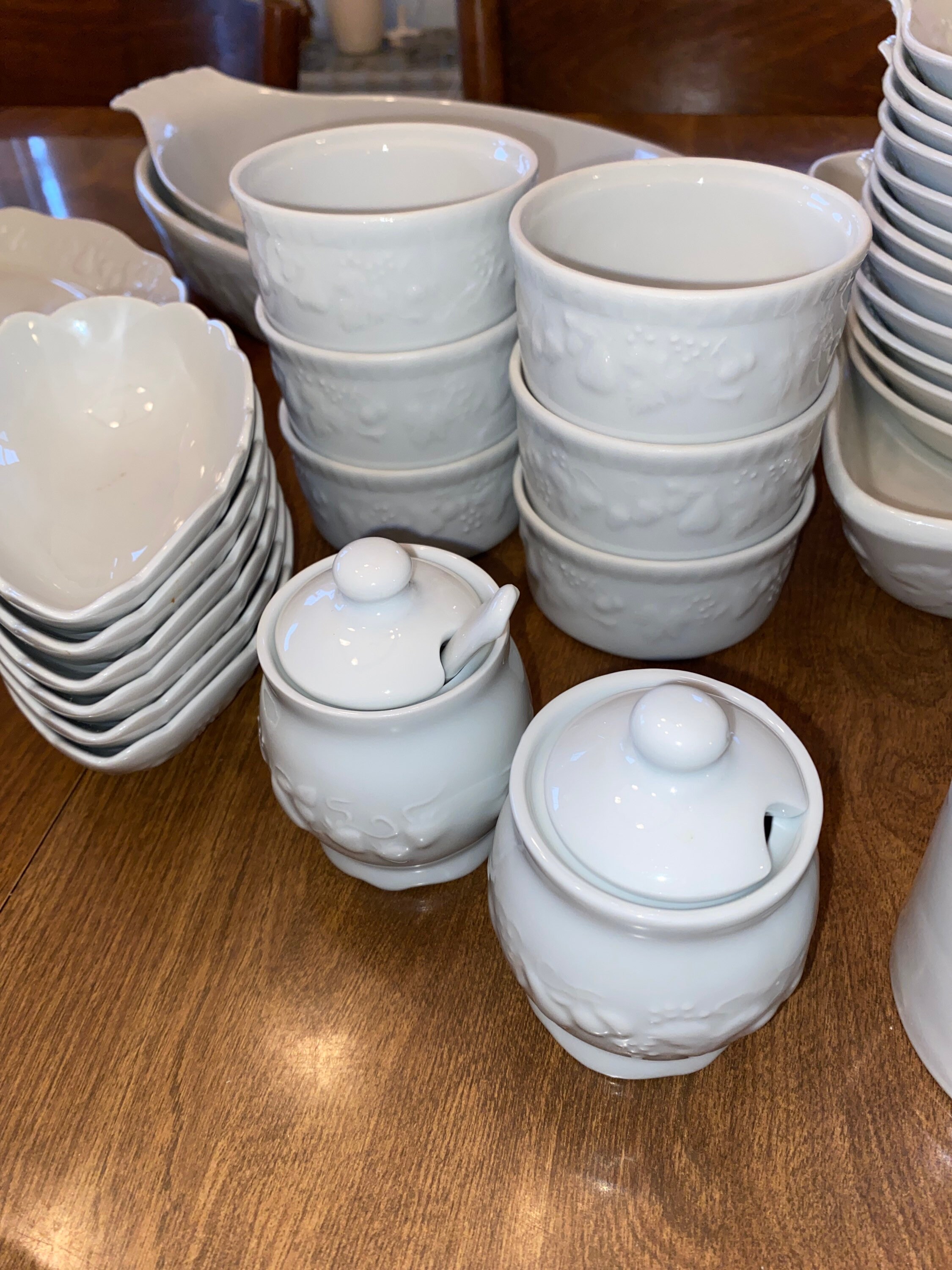 【ヴィンテージ】Philippe Deshoulieresトリンケットトレイ Vintage Philippe Deshoulieres Limoges Porcelain Blanc De Blanc