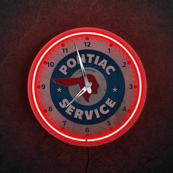 ポンティアックのホイールキャップ壁掛け時計