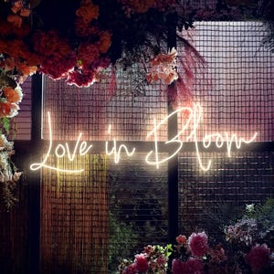 Love in bloom neon sign, Wedding neon sign, Wedding backdrop sign, Wedding party led sign, Proposal neon sign decor, Wedding wall art decor