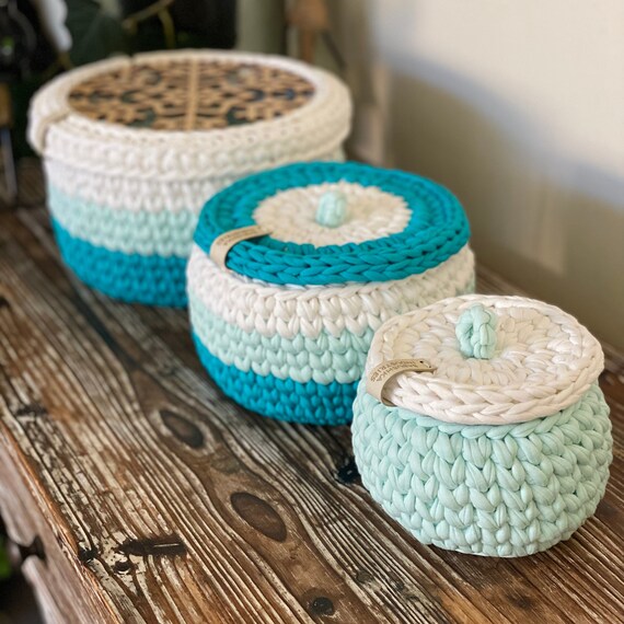 Blue & White crochet basket with lids