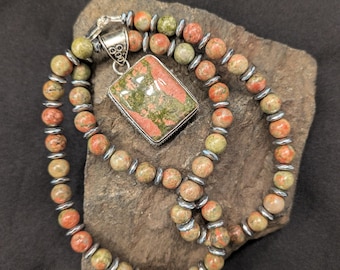 Colgante Unakita Plata 925. Collar es Unakita y Hematita de Plata