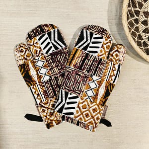 Set of 2 Oven Gloves | Handmade &quot;Mudcloth&quot; Bogolan Print Inspired African Print
