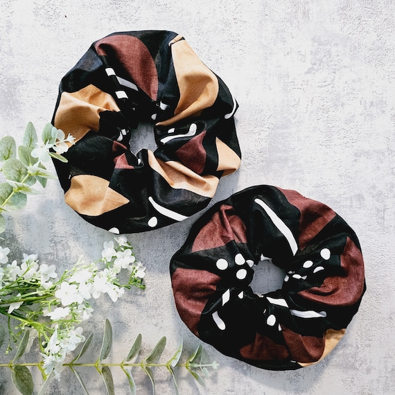 Bundle of 5 Handmade Ankara XL Scrunchie Ankara Scrunchie With Earrings\ Multicolor Elastic Hair Tie  main image 4
