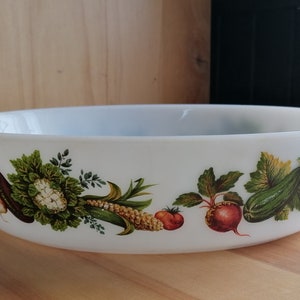 JAJ Pyrex - Tuscan Vegetable Garden - Baking Dish #524 - Without Lid