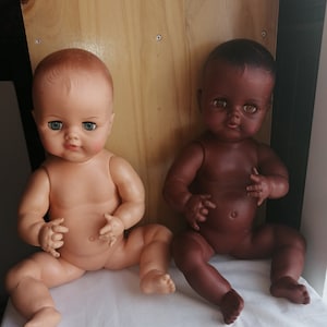 50s or 60s dolls made of rubber and thick plastic - Interracial twins