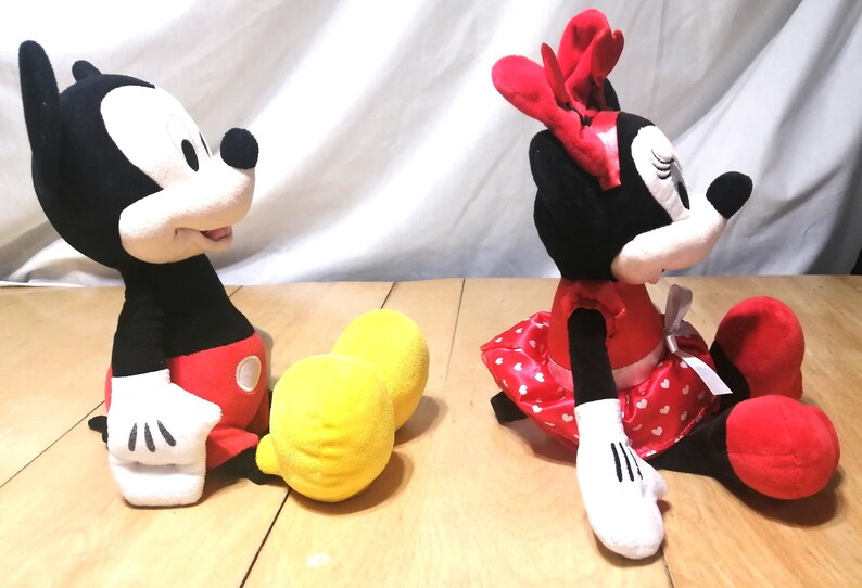 Mickey Mouse and Minnie Mouse Plush Toys - Disney image 7