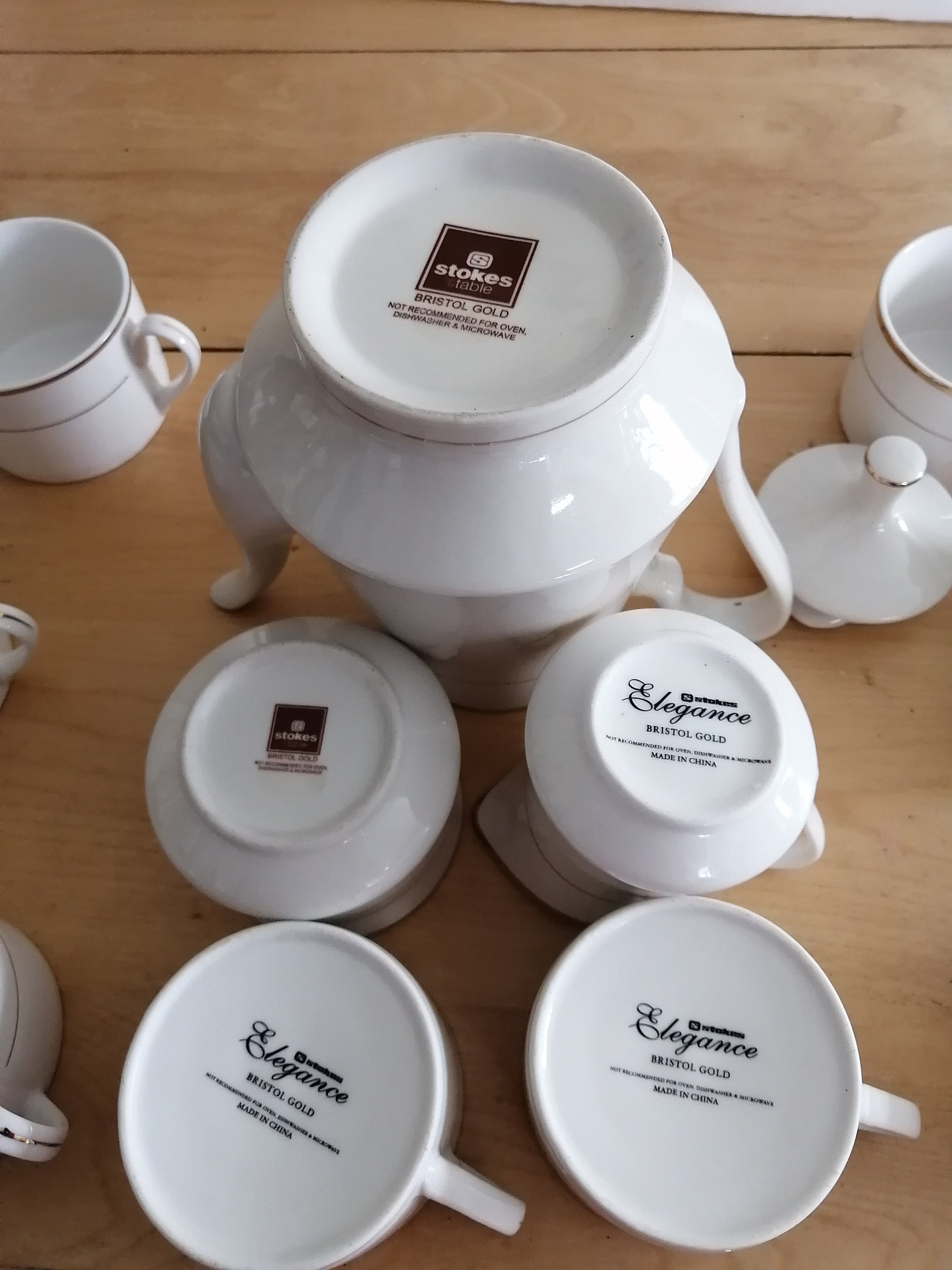 Coffee or Tea Service Set Teapot, Creamer, Sugar Bowl and 8 Cups ...
