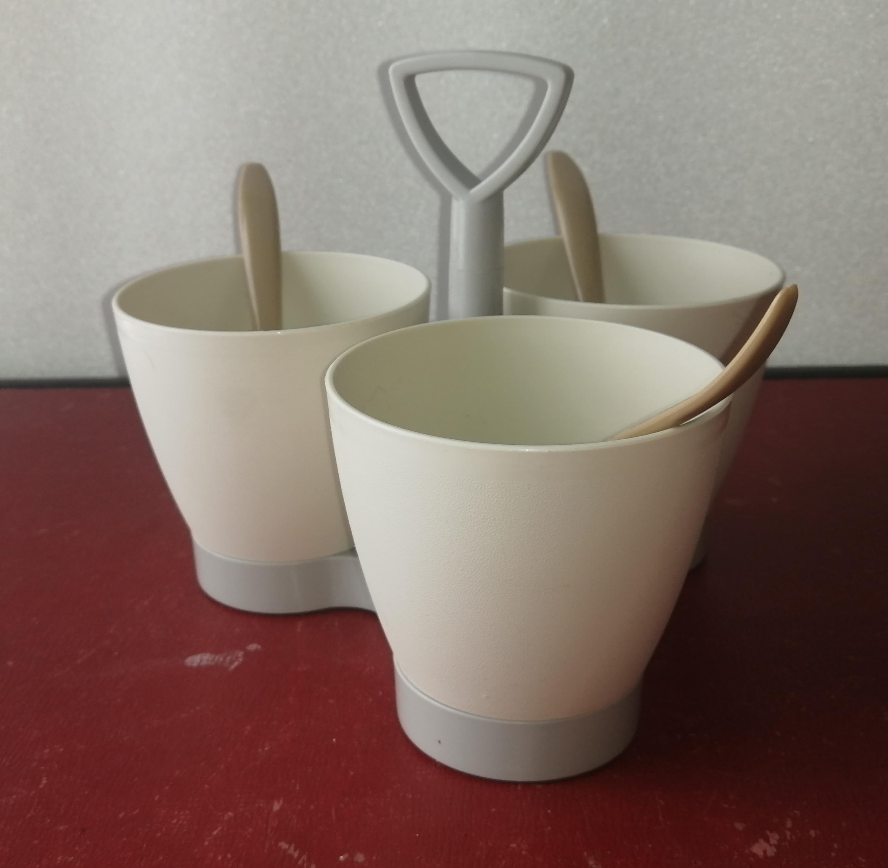 Original Tupperware Kaffeedose Mit Löffel – 3,7 Liter, Schwarz – Geeignet Für 1 Kg Kaffeebohnen, Licht- & Aromaschützend, Auch Für Tee & Kräuter – Inkl. Teelöffel Kaffeebehälter 3,7 Liter