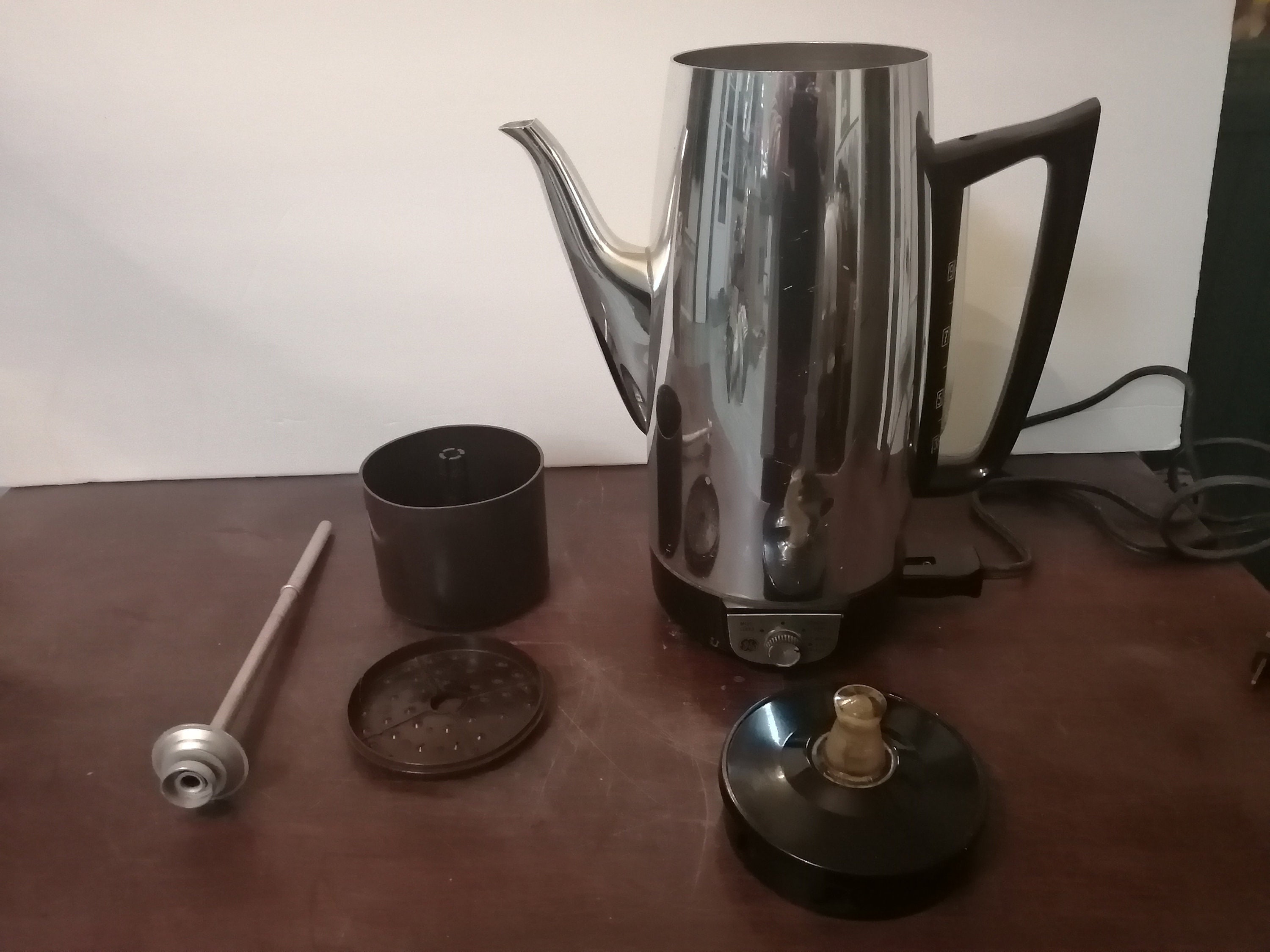 Vintage GE GENERAL ELECTRIC AUTOMATIC PERCOLATOR 36P12 COFFEE POT MAKER