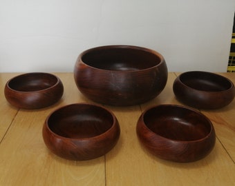 Salad bowl set with 4 bowls - Restored