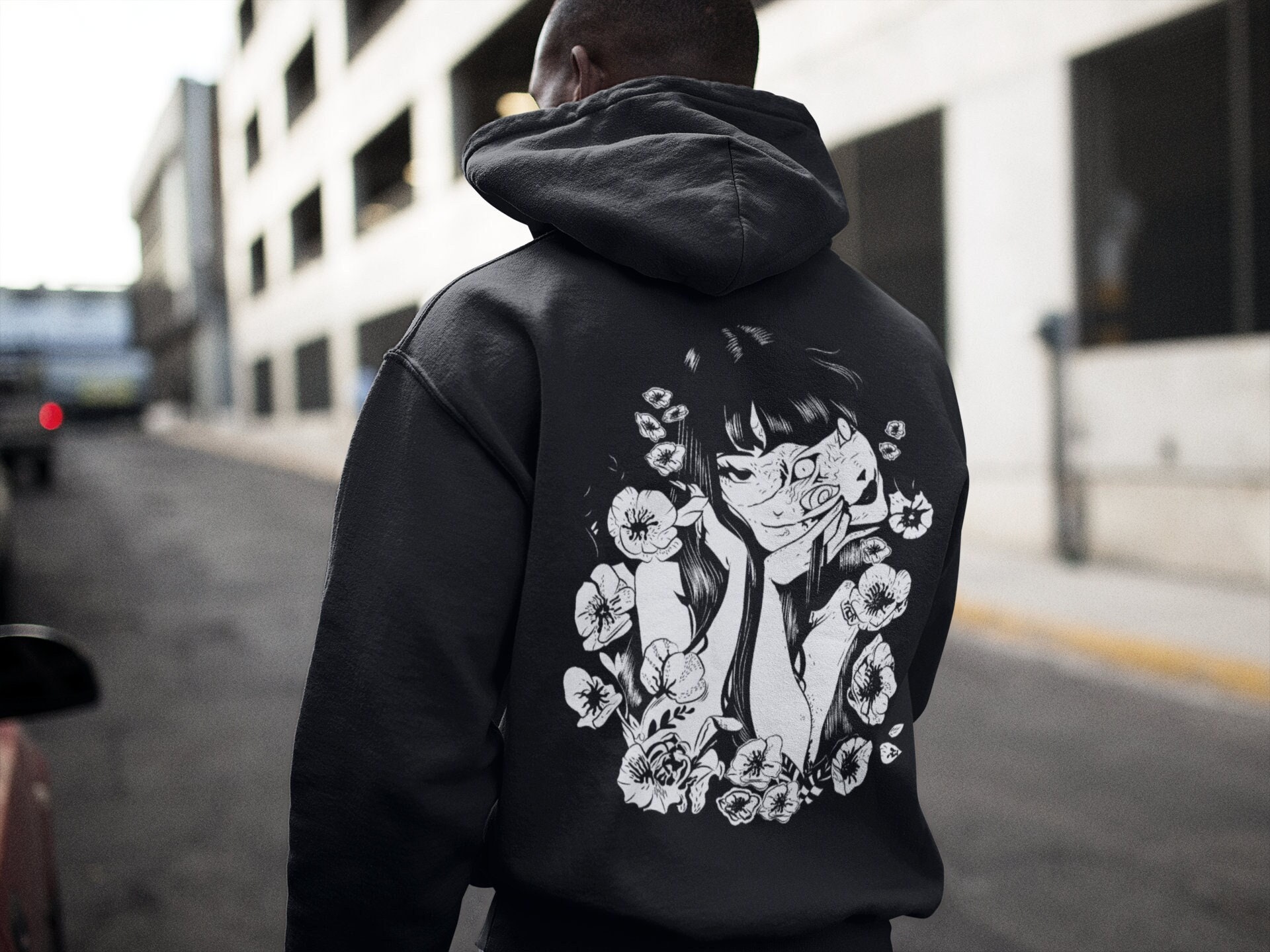 Manga sweatshirt Clearance