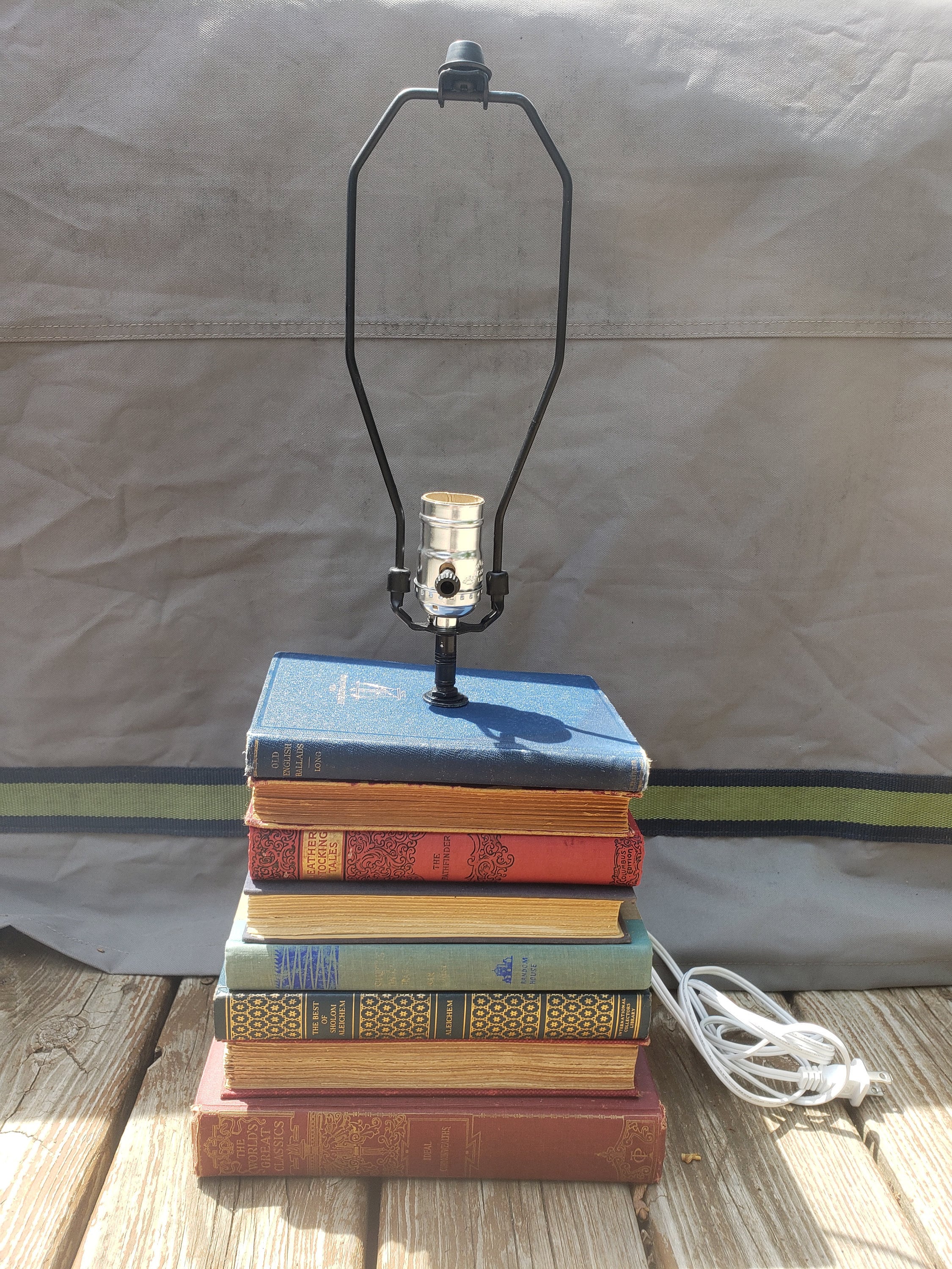 Aesthetic Book Lamp