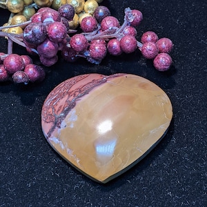 Mookaite Heart Stones/Imported from Austrialia,