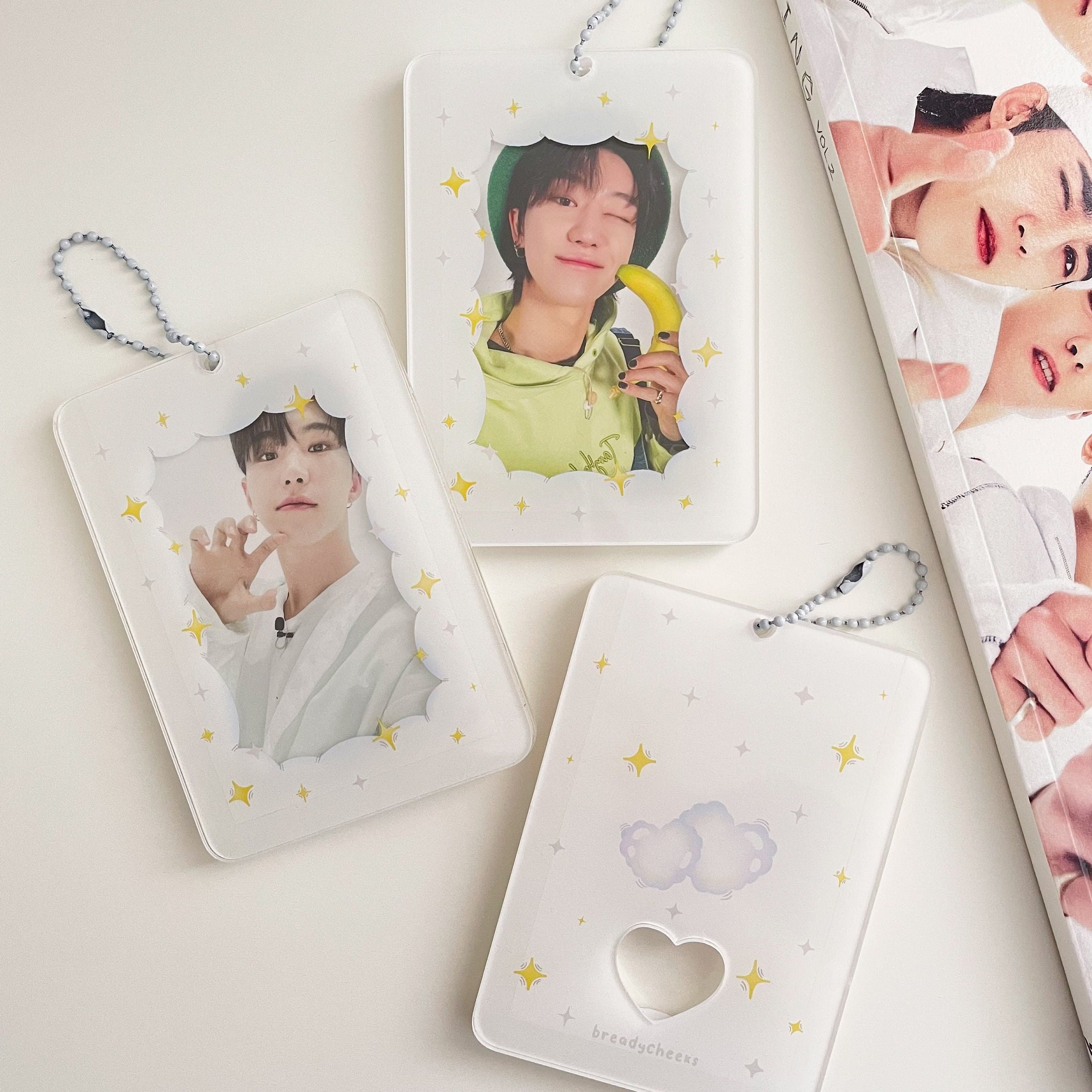 Acrylic Photocard Holders – kitsuukart