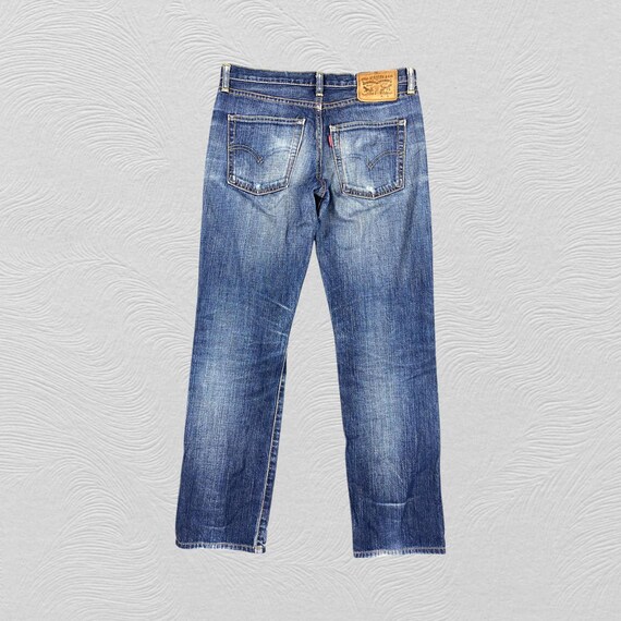 30x29 Distressed Blue Vintage Levi's Jeans SJ070 Denim Blue 30x29 Distressed Blue Vintage Levi's Jeans SJ070 Denim Blue