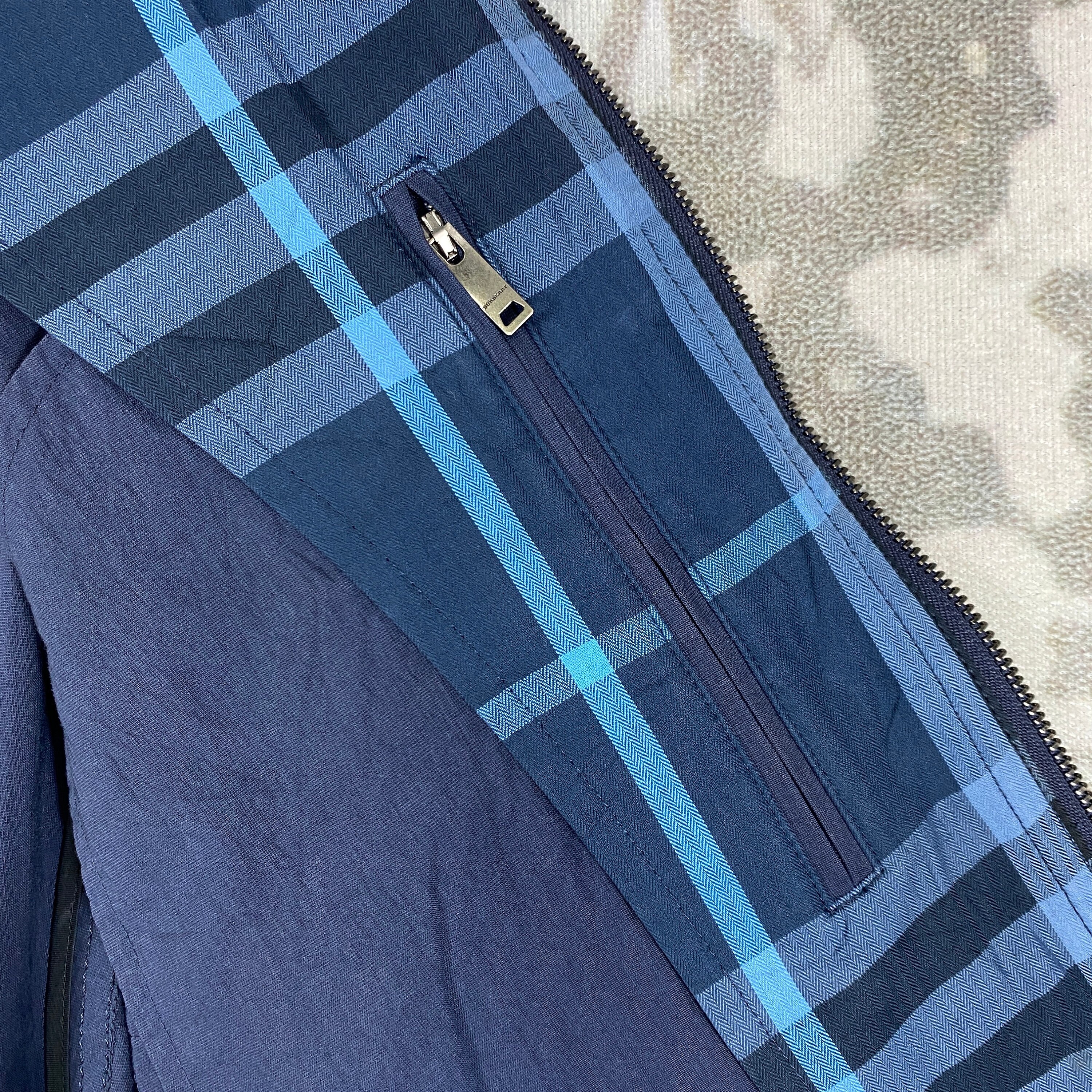 Vintage Sun Faded Burberry London Jacket Vintage Burberry