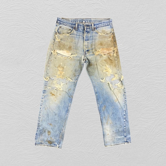 32x27.5 80s Redline Ripped Vintage Levis 501 Jeans -JN3177 32x27.5 80s Redline Ripped Vintage Levis 501 Jeans -JN3177