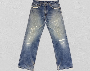 Vintage Levi's 505 Custom Distressed Denim Jeans W32 L31 Paint Splatter Thrashed Denim Made in Philippines 1990s Style, Streetwear Aesthetic