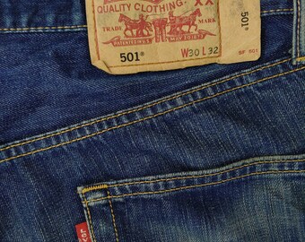 Vintage Levi's 501 Jeans | 90s Made in Philippines | Men's W31 L32