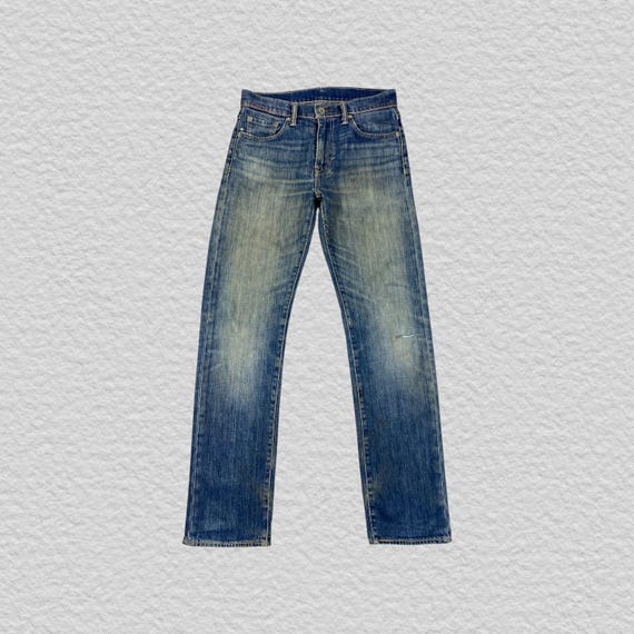 Vintage Levis 513 Slim Straight Jeans Size 30x31.5 Faded Distressed Blue Denim Pants Y2K Streetwear Workwear Mens Small Fits