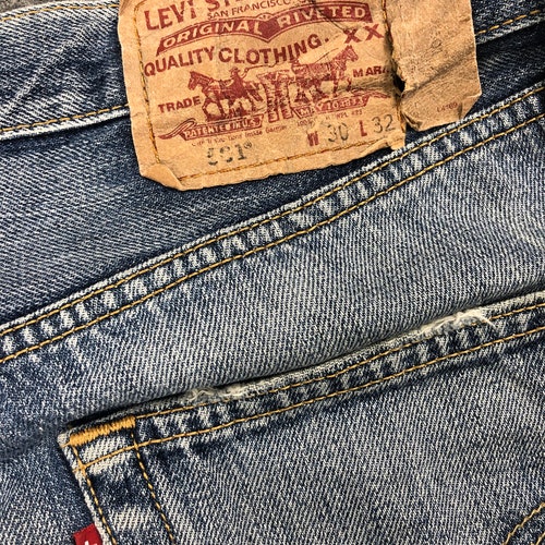 Vintage Levi's 501 Jeans 31x31.5 Blue Distressed Denim Red shops Tab Faded Denim Grunge Style Vintage Denim Unisex Jeans