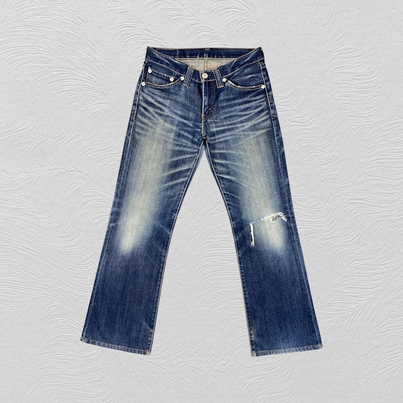 33X30 Distressed Blue Vintage Levi's 708 Flare Jeans JN 1936 33X30 Distressed Blue Vintage Levi's 708 Flare Jeans JN 1936