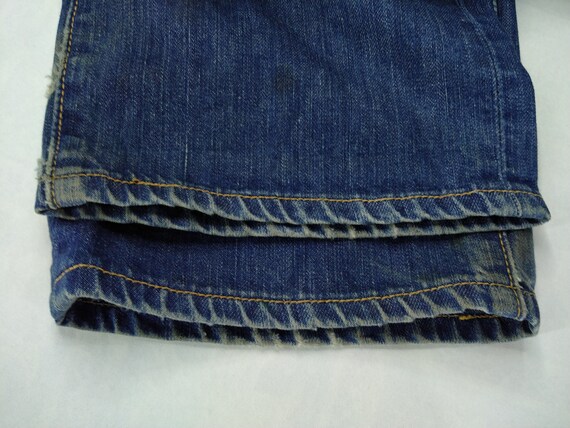 Vintage Levi's 501 Jeans | 90s Made in Philippines | Men's W31 L32