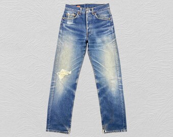 Größe 28x32 Vintage 90er Jahre Levis 501 Made in USA Jeans 1996 Button Fly Straight Leg Denim Distressed Fade Thrashed Thrashed Factory 520 Unisex