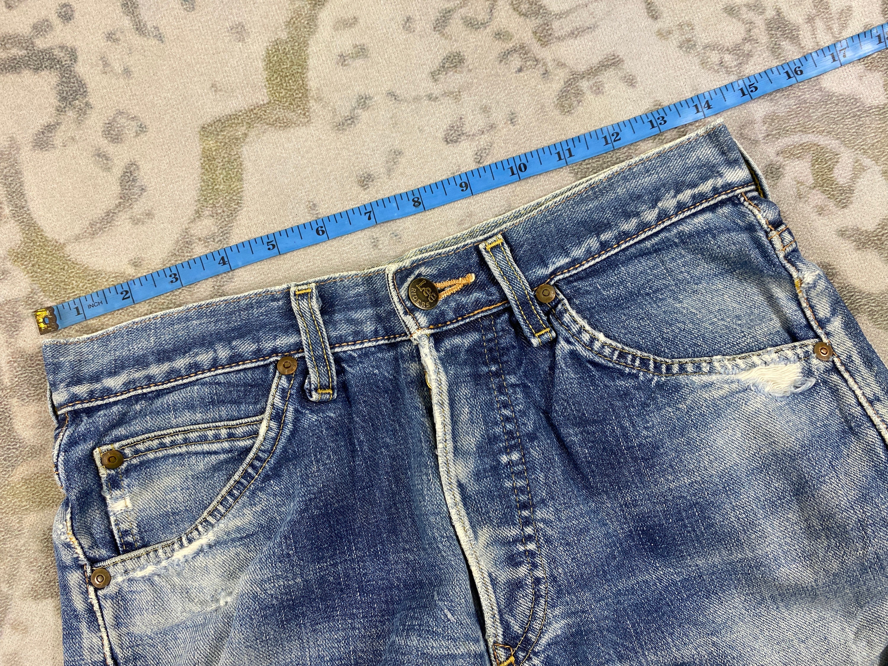 28x30.5 Selvedge Distressed Blue Vintage Lee Jeans Denim 28x30.5 Selvedge Distressed Blue Vintage Lee Jeans Denim