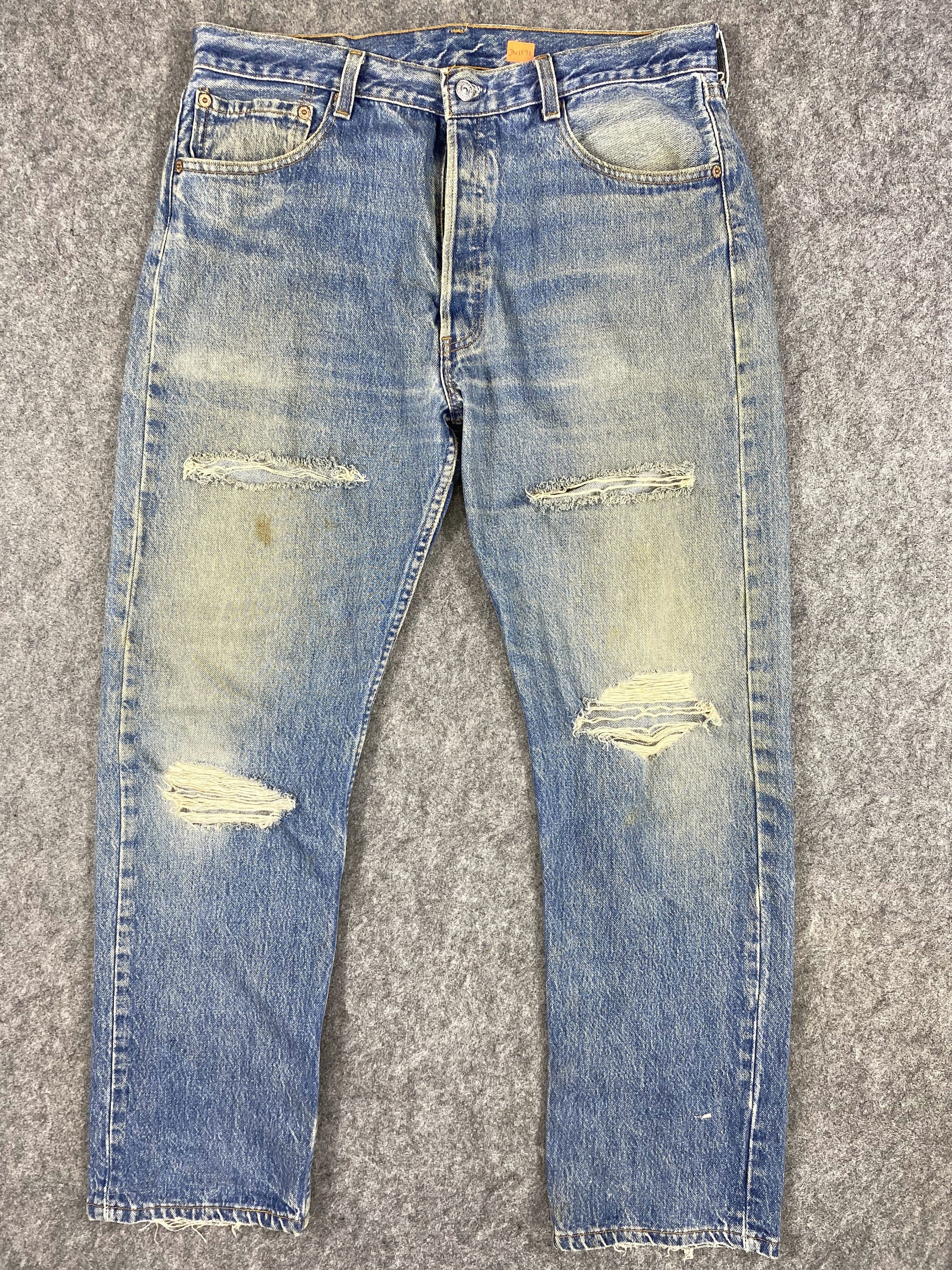 Vintage Levi's 501 USA Jeans 33x30 Blue Distressed Denim Red